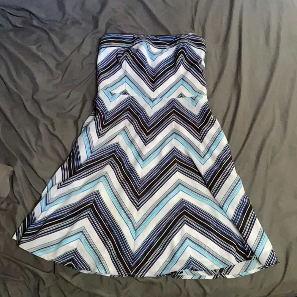 White House Black Market chevron dress